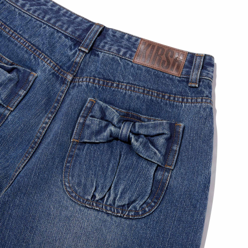 POCKET RIBBON DETAIL WIDE-FIT DENIM SHORTS(BLUE)