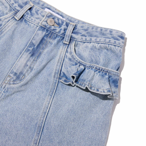 RUFFLE-DETAIL WIDE-FIT DENIM PANTS(LIGHT BLUE)