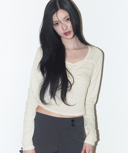 ROSE SHIRRING LONG SLEEVE CREAM