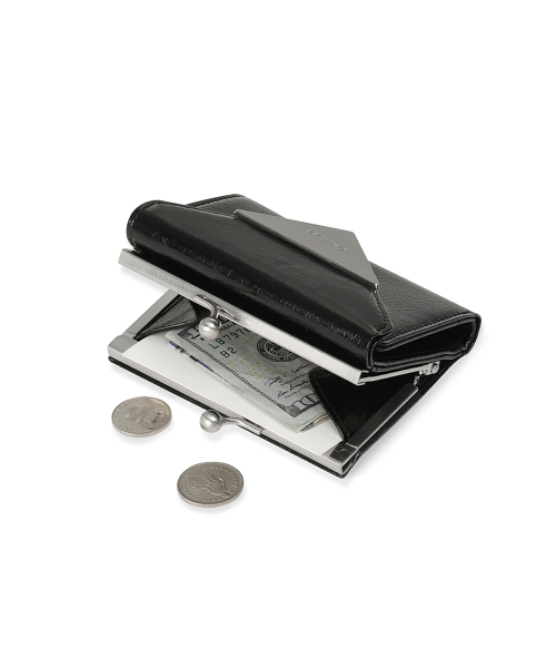 CRINKLE TRIANGLE FRAME WALLET - BLACK