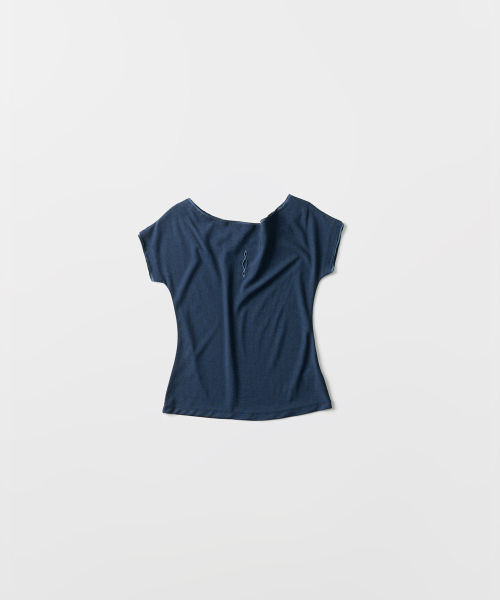 Off-Shoulder Punched Top