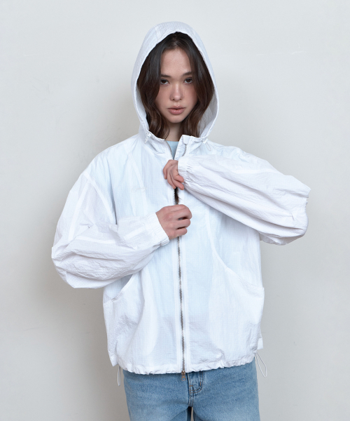 C ROUNDED PANEL CHECK JUMPER_WHITE