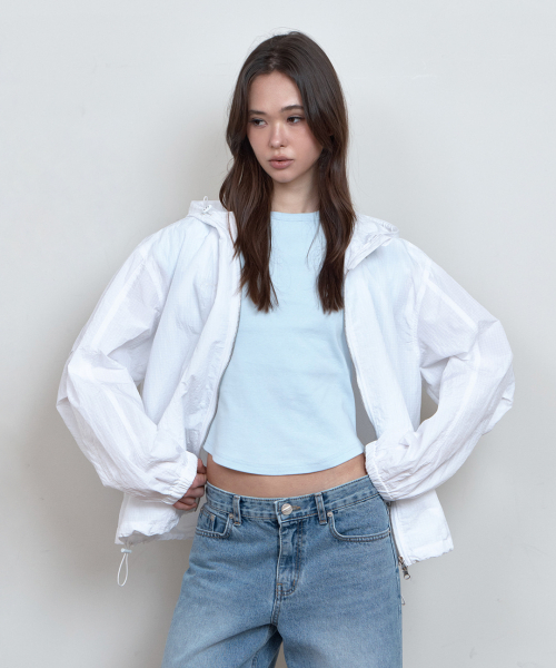 C ROUNDED PANEL CHECK JUMPER_WHITE