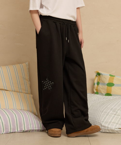 YK Applique Dot Sweat pants BLACK