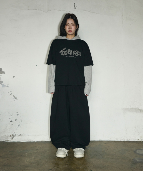 메가 와이드 아일렛 트레이닝 팬츠[블랙]