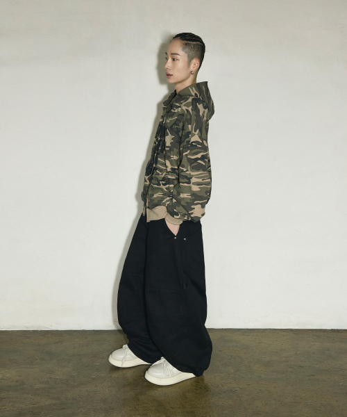 더블 백 포켓 파라슈트 카펜터 코튼 팬츠[블랙]