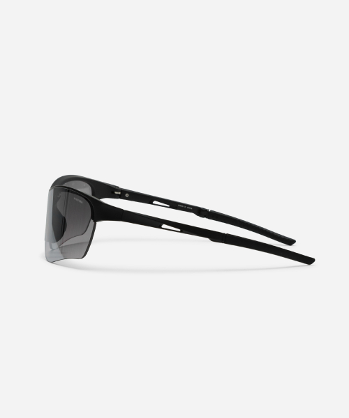 DOLPON · BLACK