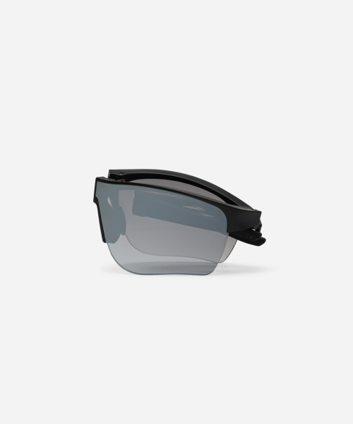 DOLPON · BLACK