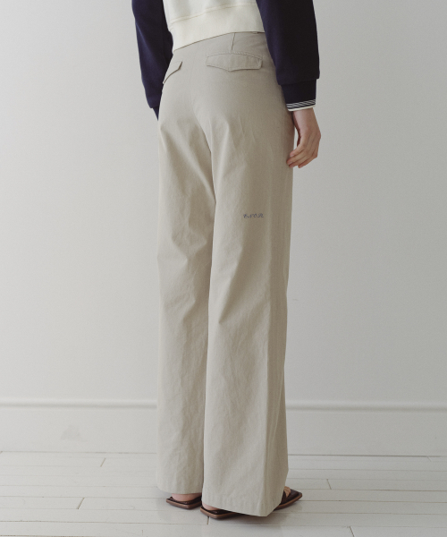 BACK LOGO SEMI BOOTCUT PANTS - BEIGE