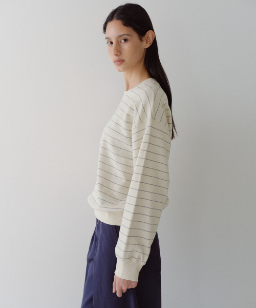 CREWNECK STRIPED SWEATSHIRT - CREAM