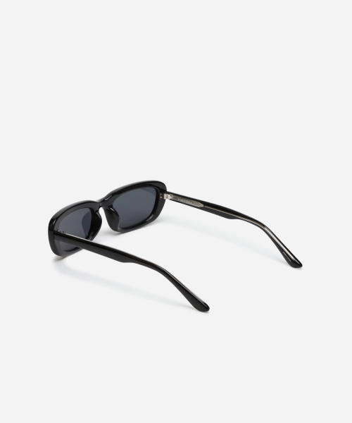 DOON · BLACK