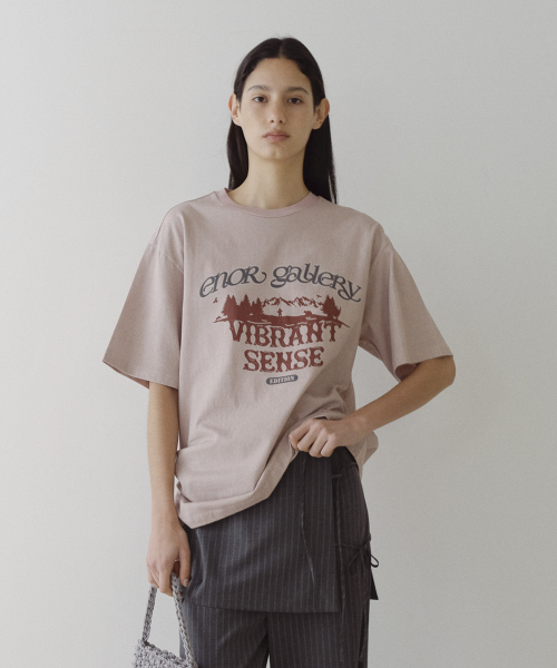 VIBRANT SENSE T-SHIRT - PINK