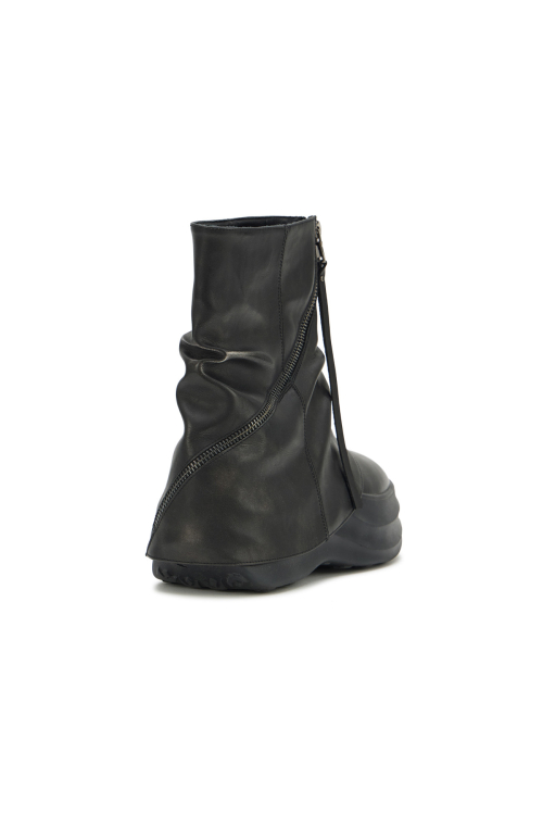 ZIPPER CURVED LINE FLATFORM BOOTS IN BLACK