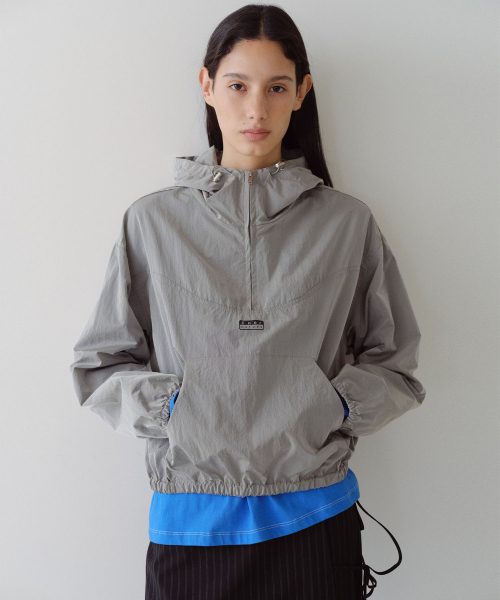 NYLON HOODED ANORAK - GREY