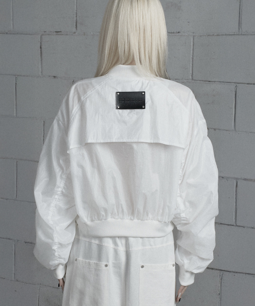 Chest Belt Tipstop Shirring Crop Jacket (White)