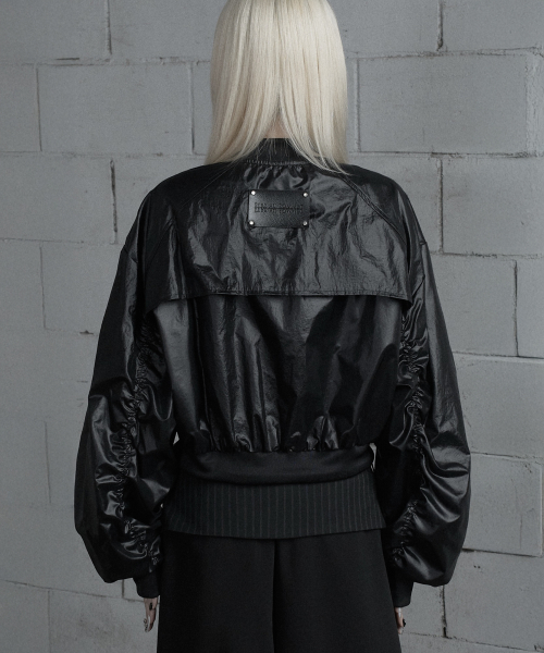 Chest Belt Tipstop Shirring Crop Jacket (Black)