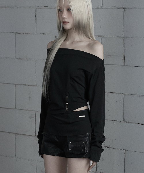 Cut-Out Open Long Sleeve (Black)