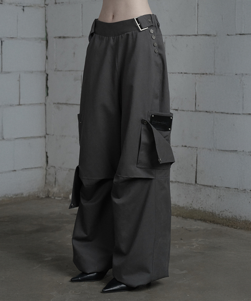 Belted Two-Pocket Cutline Oversized Pants (Charcoal)