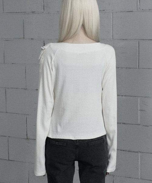 Chain Bijo Pocket Long Sleeve T-Shirt (Ivory)
