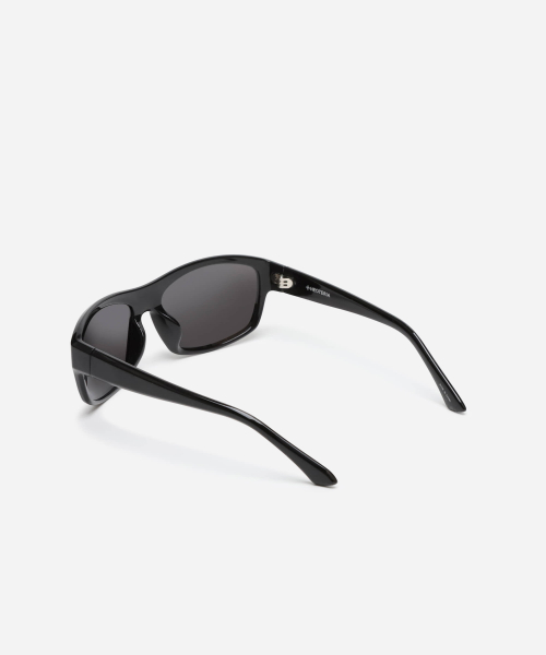 VITO · BLACK