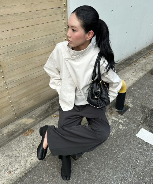 Curved Over Pintuck Slacks, CHARCOAL
