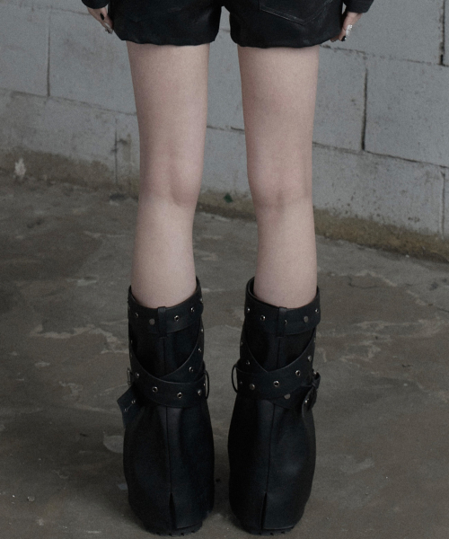 Multi Strap Bijo Leather Wide Boots
