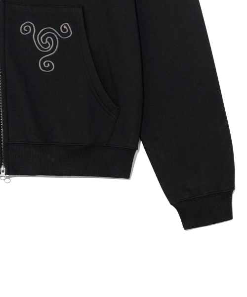 TCM snail hooded zip-up (black)