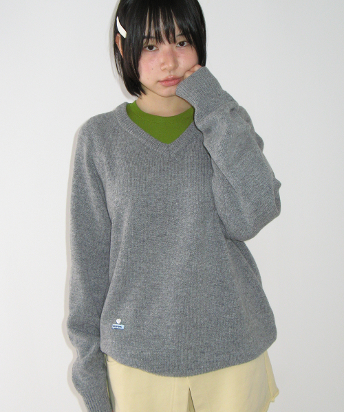 SOFT V NECK BASIC KNIT GREY