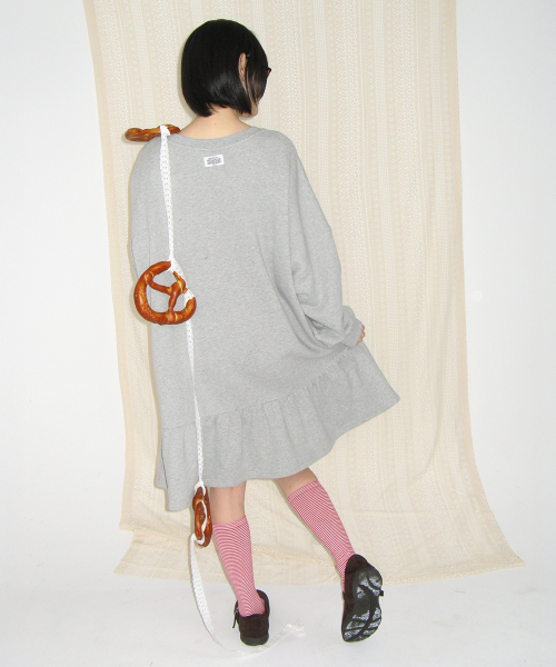 OVERSIZED RUFFLE HEM SWEAT DRESS GREY