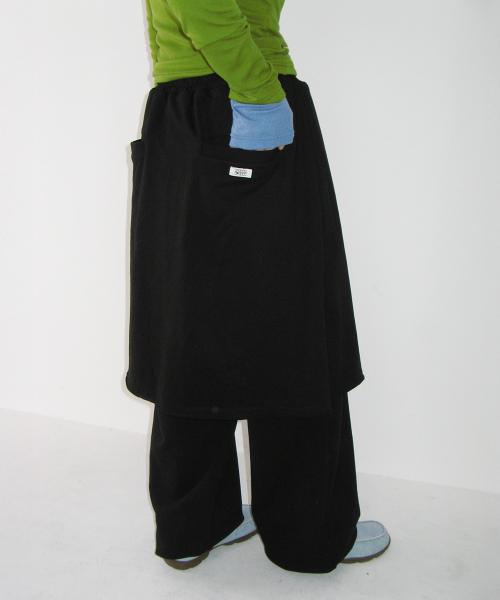 LAYERED SKIRT SWEAT PANTS BLACK