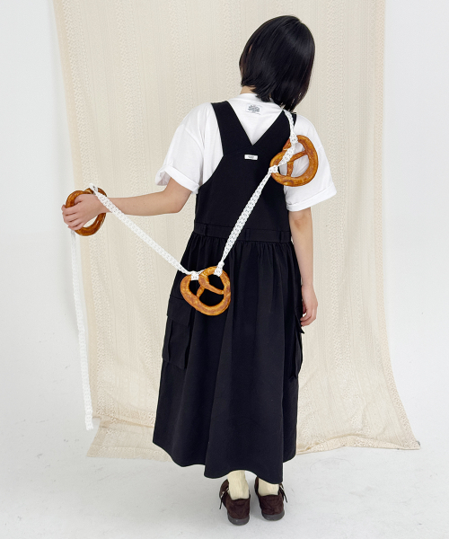 HEART ZIP POCKET OVERALL SKIRT BLACK