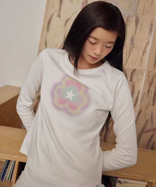CLOVER LONG SLEEVE T-SHIRT - WHITE