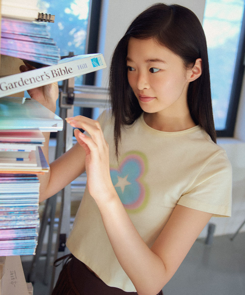 CLOVER SLIM T-SHIRT - 2 colors