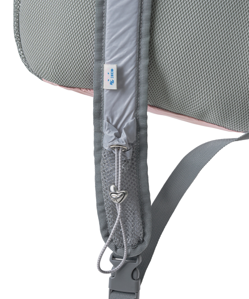 [× ILLIT] SLING BAG - PINK GREY