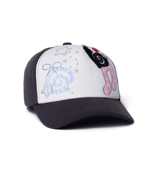 [× ILLIT] PATCHWORK CAP - DARK GREY