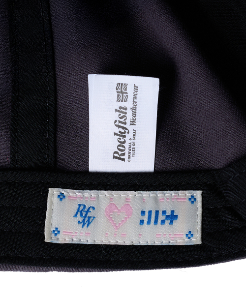 [× ILLIT] PATCHWORK CAP - DARK GREY