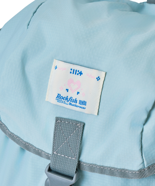 [× ILLIT] FLAP BACKPACK - SKY BLUE