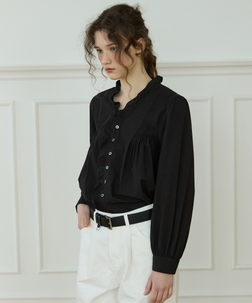 Merry poem pintuck blouse Black