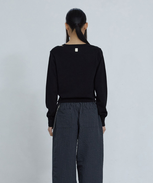DEEP V-NECK COTTON SWEATER_ BLACK