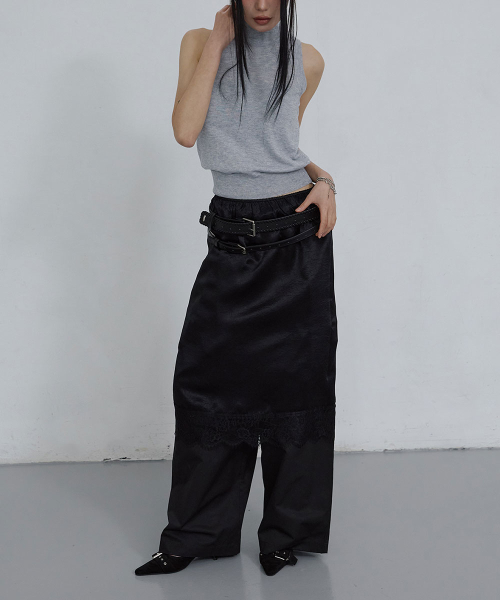 METALLIC SLEEVELESS TOP_ GREY