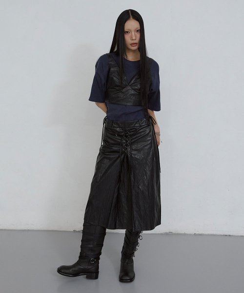 FAUX-LEATHER BUSTIER_ BLACK