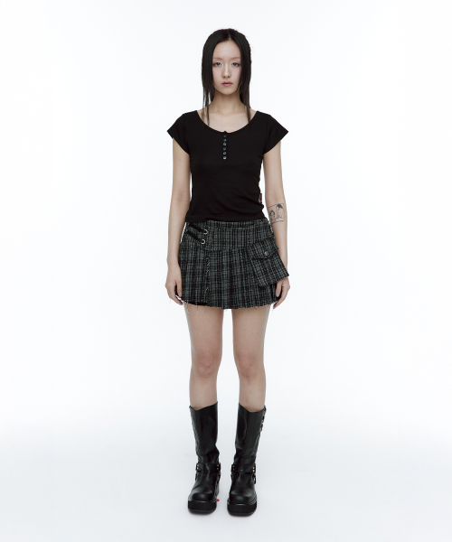 Asci Cross Henly Neck T-shirt Black