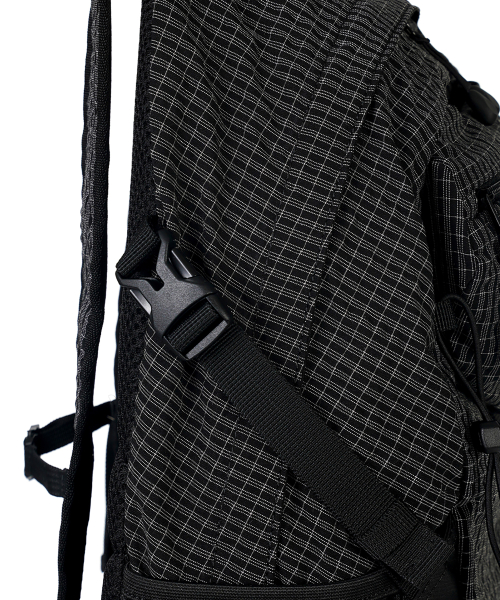 DAY POCKET BACKPACK - BLACK