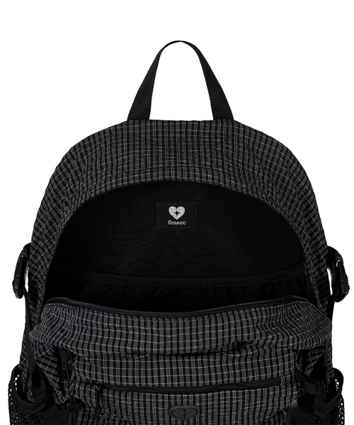 DAY POCKET BACKPACK - BLACK