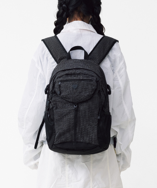DAY POCKET BACKPACK - BLACK