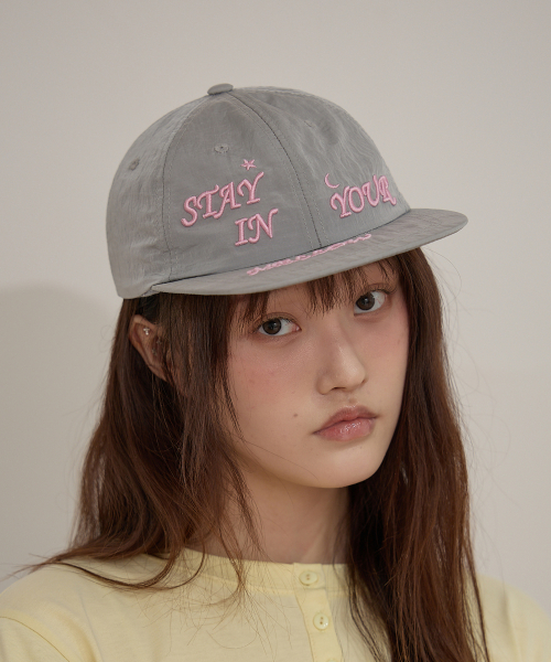 MELLOW Letter Nylon Cap GREY