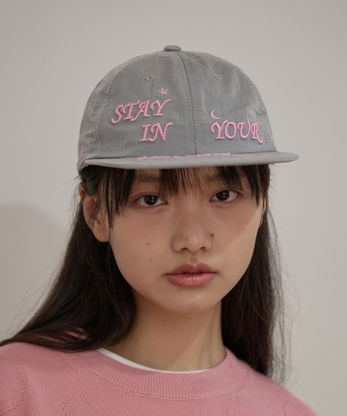 MELLOW Letter Nylon Cap GREY
