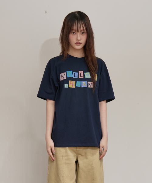 MELLOW DREAM Check Letter Half T-shirt NAVY