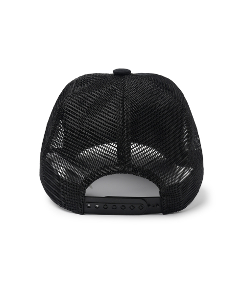 BADLANDS FLAG TRUCKER CAP - BLACK