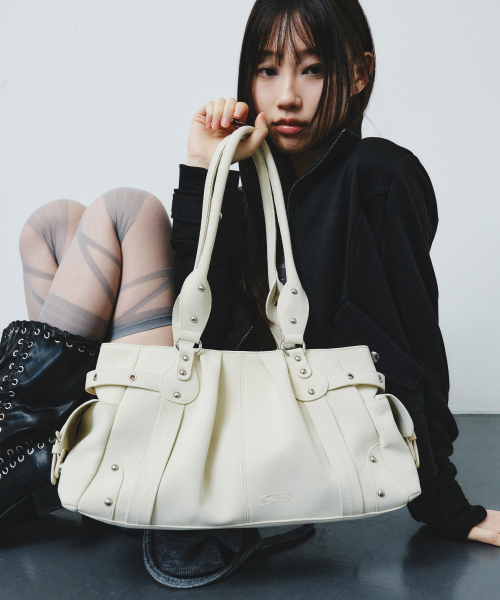 MORA 모라_ Ivory